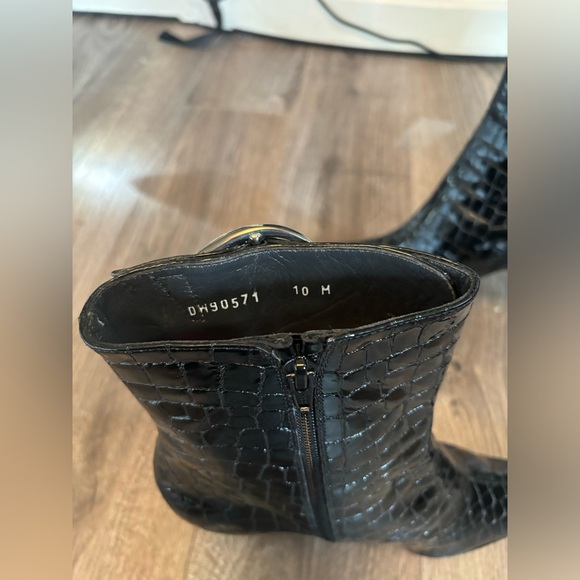 Stuart Weitzman Patent Leather Boots - Picture 5 of 8